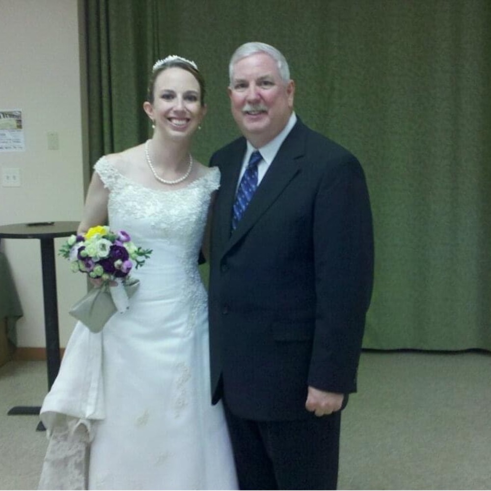 Size 4 never alter wedding dress